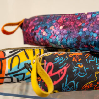 Sida S egyszerű tolltartó és mini neszesszer